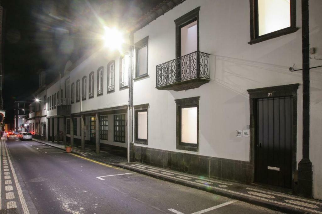 Place Of Moments Urban-Suites Ponta Delgada  Luaran gambar